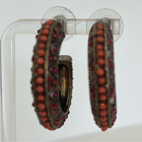 Vintage Coral and Bright Pink Hoop Earrings - Picture 3 of 5